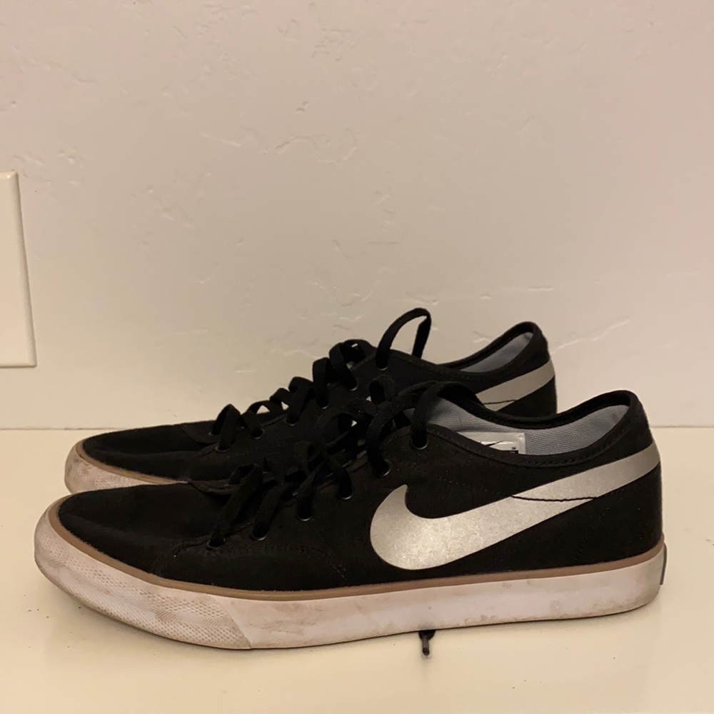 Old School Nikes